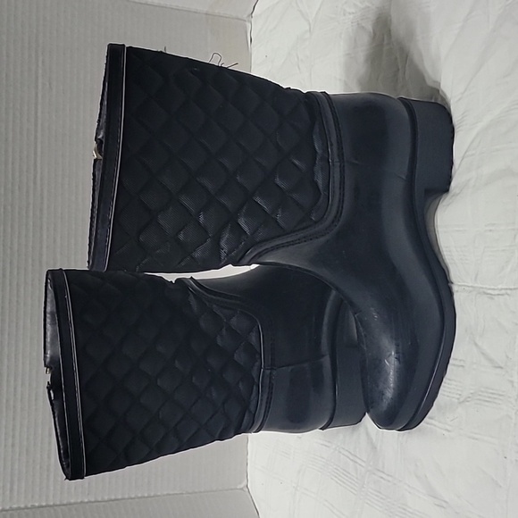 Tommy Hilfiger Women's Winter Rain Boots Size 6M - Picture 1 of 10